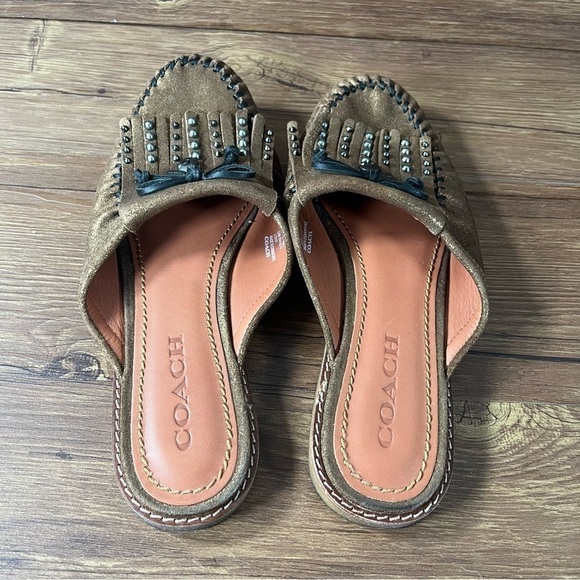 Coach Roccasin Gold Leather Slip-On Mules Clogs Flats Women’s Size 8.5 Shoes - Picture 4 of 6